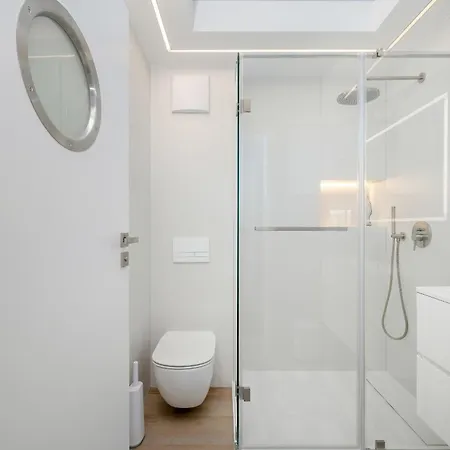 شقة Apartament Sun&sea By Renters *