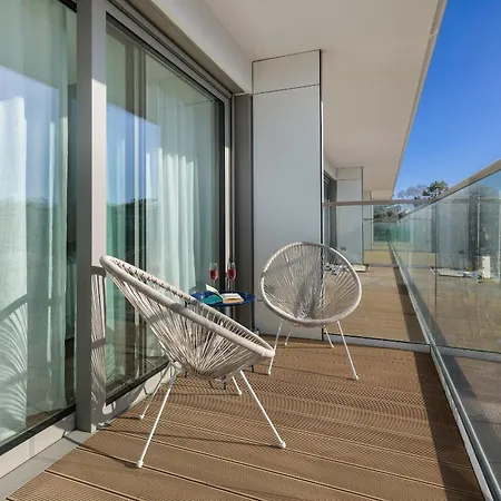Apartament Sun&sea By Renters شقة
